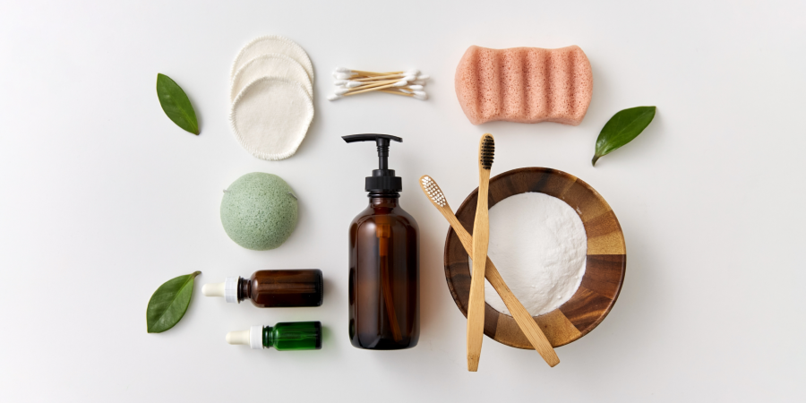 Assorted natural cosmetic products and toiletries 