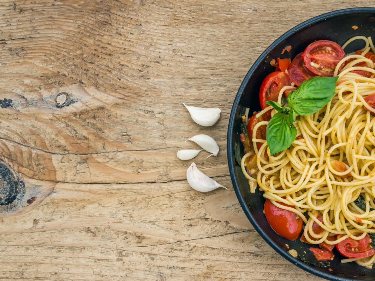 Tomato pasta - vegan italian food 