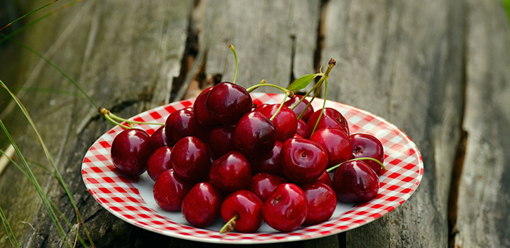 Cherry and almond cake | The Vegan Society