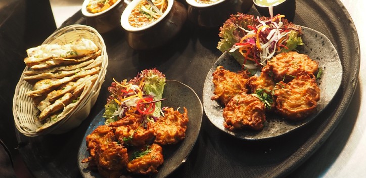 Shallow fried onion bhajis | The Vegan Society