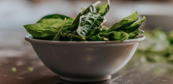 bowl of spinach