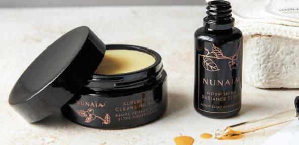 Photograph of Nunaia products with lids open