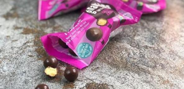 Gnawbles chocolate treats with Vegan Trademark