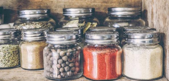 jars of spices