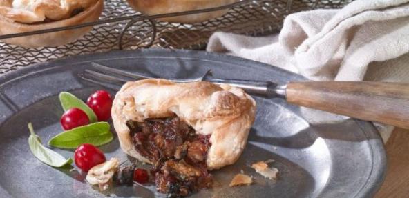 Festive vegan mince pie on a plate