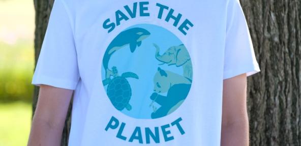 Save the planet t-shirt close up