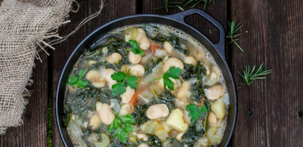 Hearty white bean and kale stew