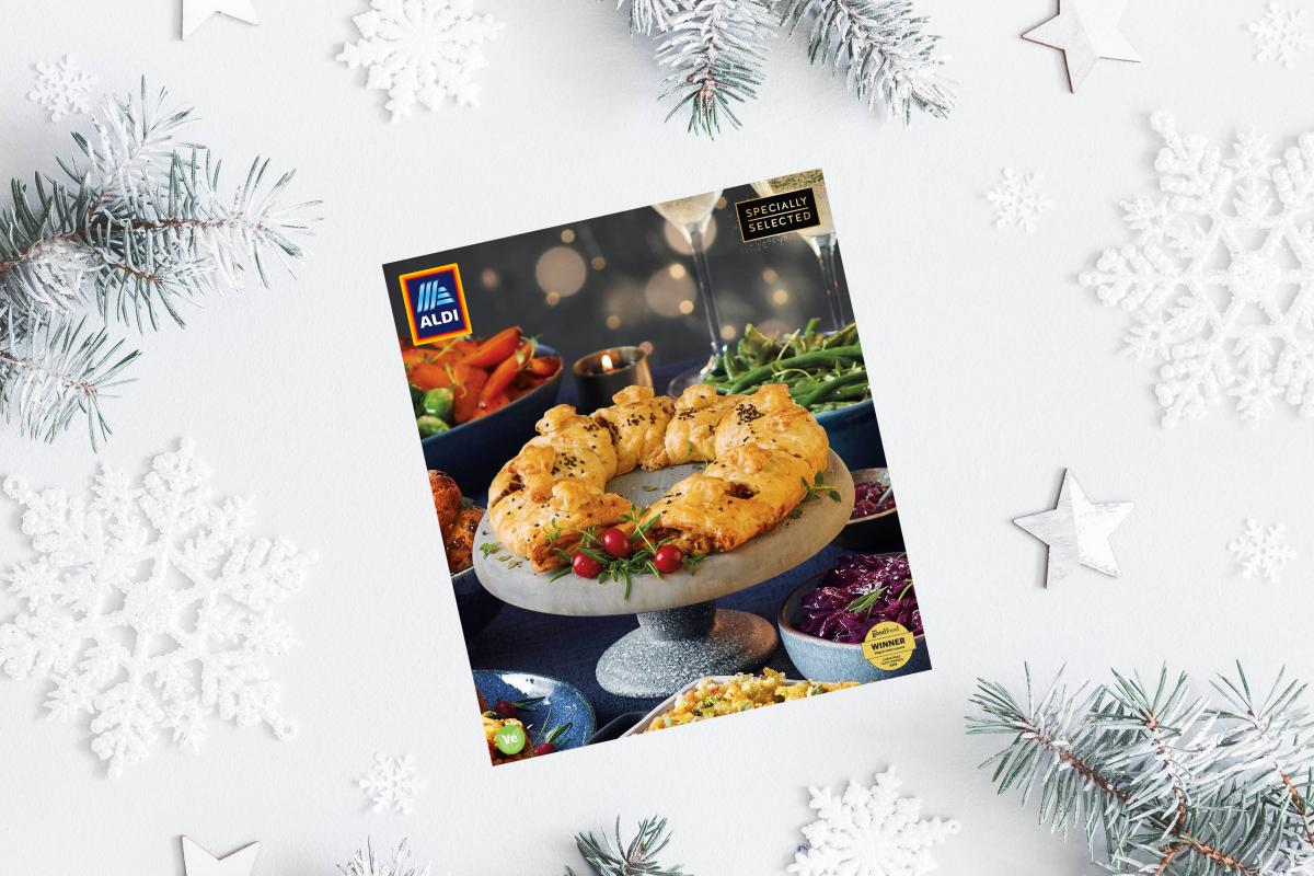 Aldi Vegan Wreath Centrepiece 