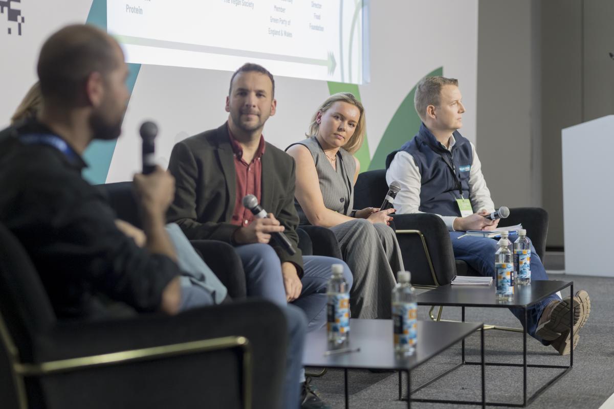 Panel discussion at Sustainable Foods 2025 event