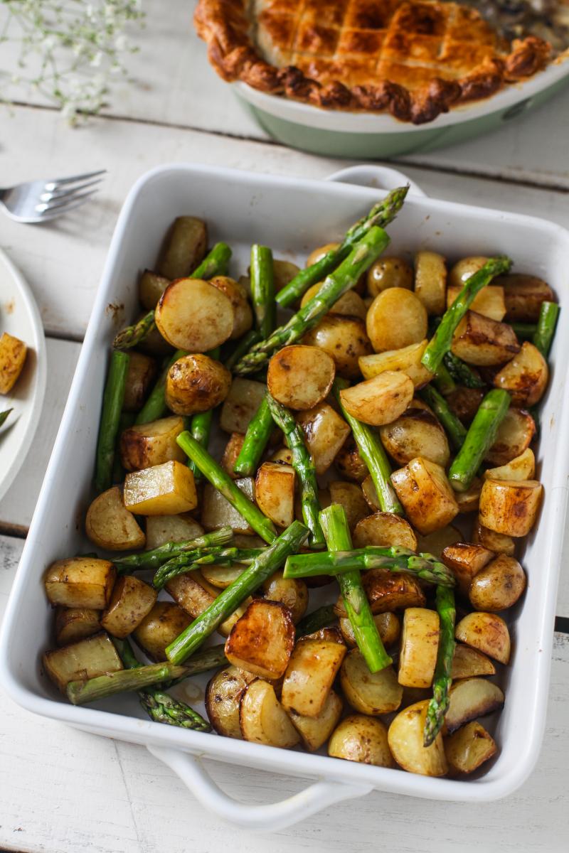 Paprika Roasted Small Potatoes Recipe • Veggie Society