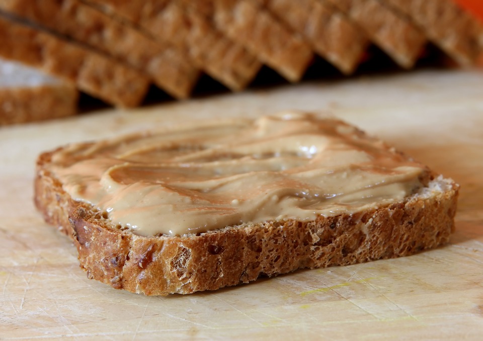 Wholemeal toast with peanut butter