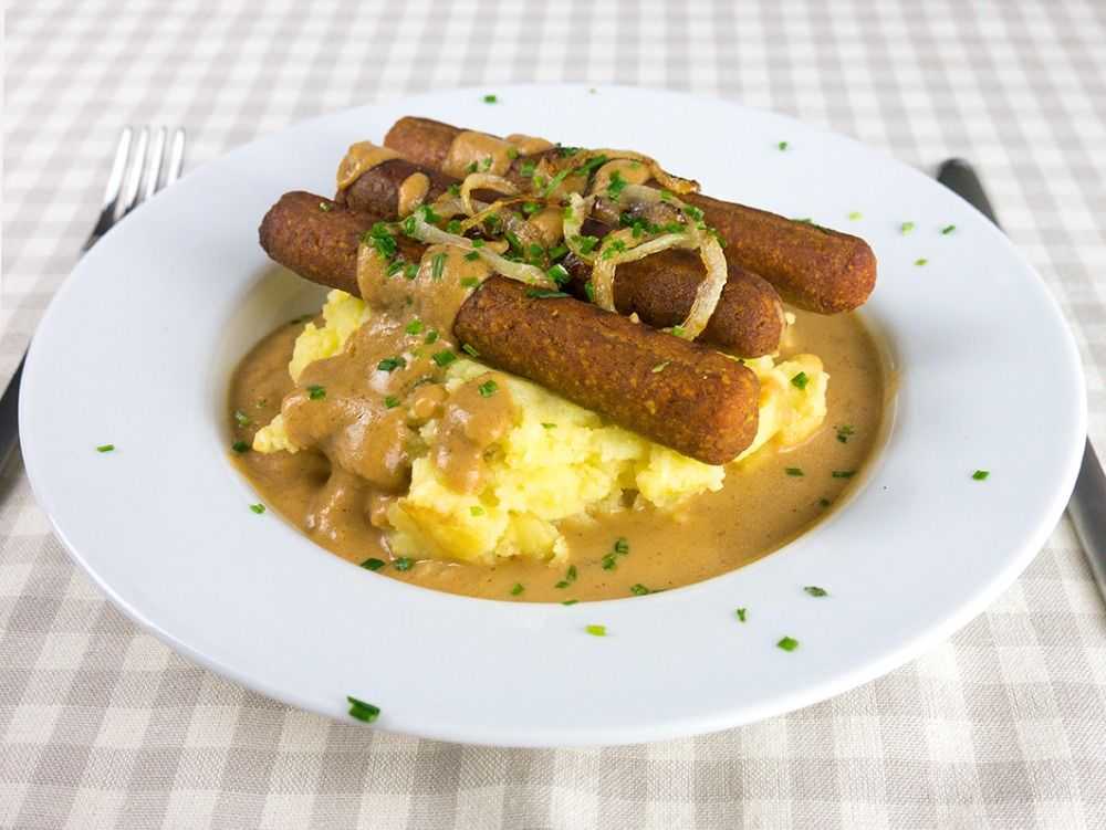 Vegan bangers and mash